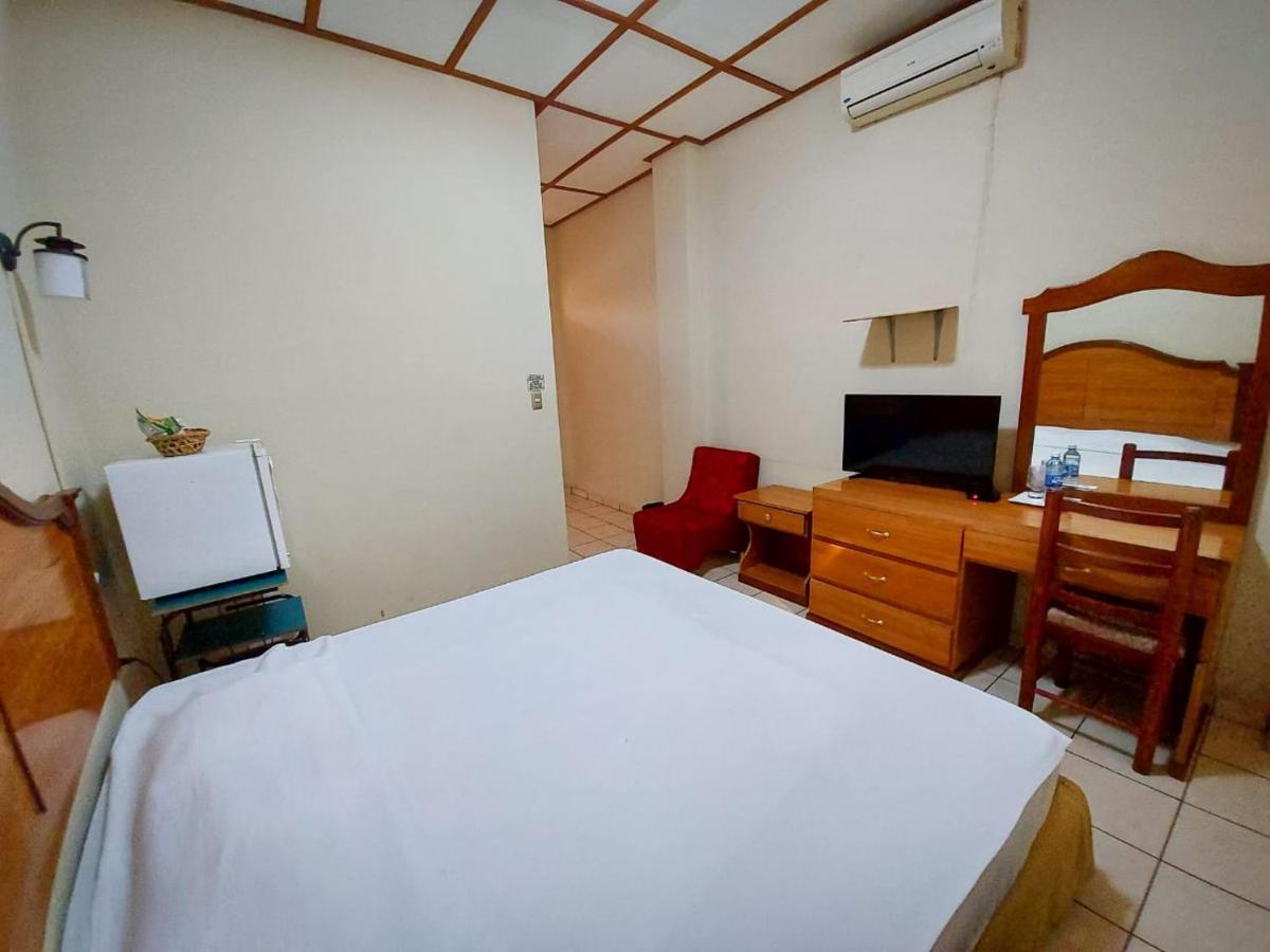 Hotel Continental Plaza San Miguel Extérieur photo