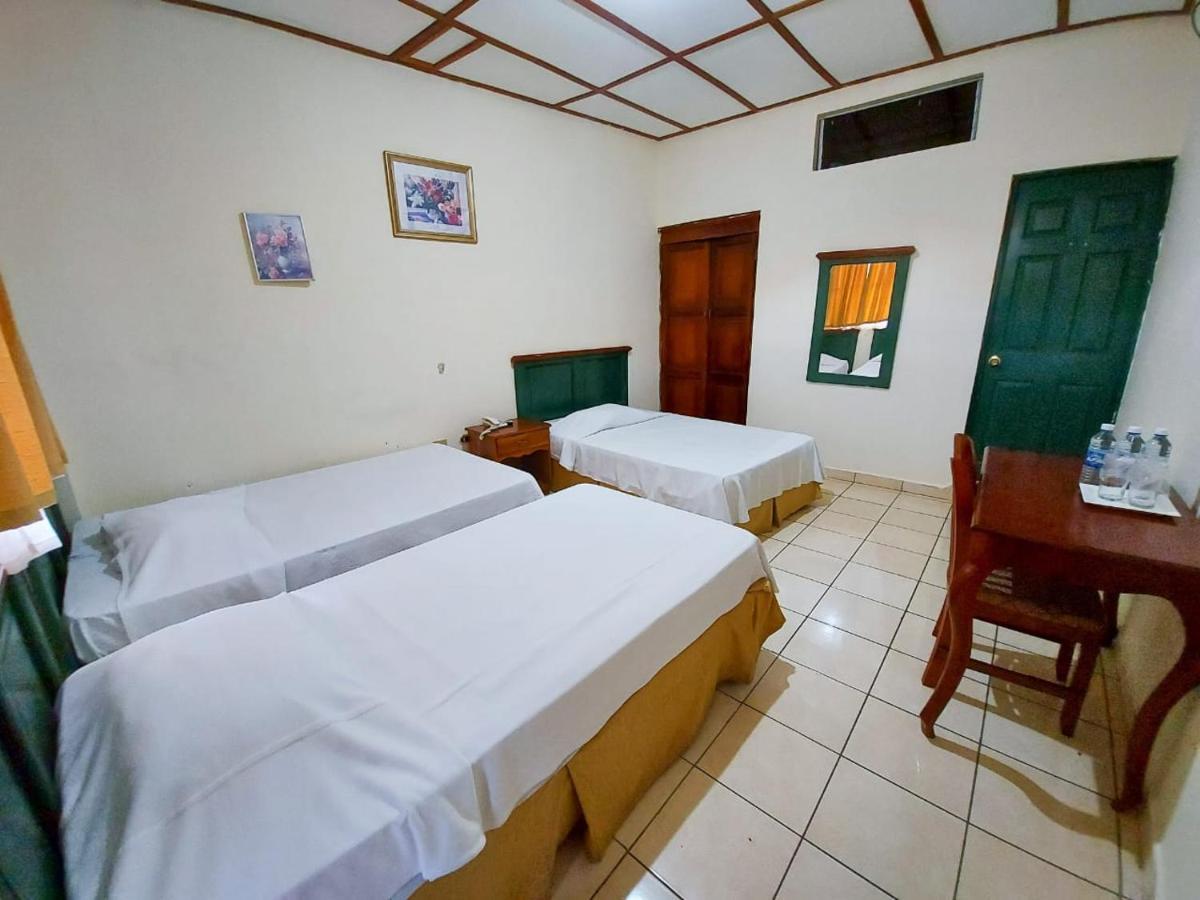 Hotel Continental Plaza San Miguel Extérieur photo