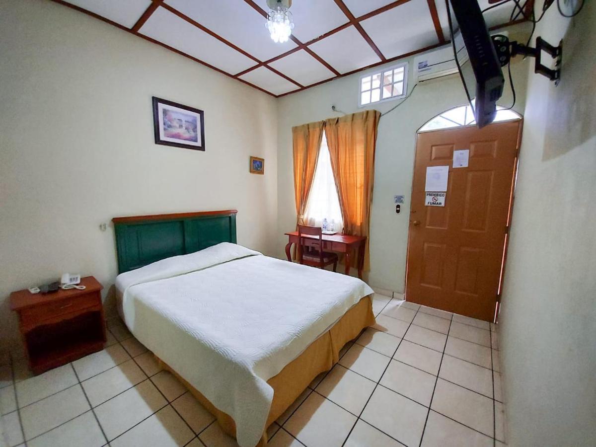 Hotel Continental Plaza San Miguel Extérieur photo