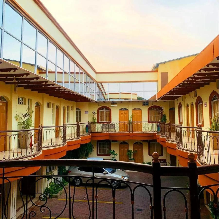 Hotel Continental Plaza San Miguel Extérieur photo